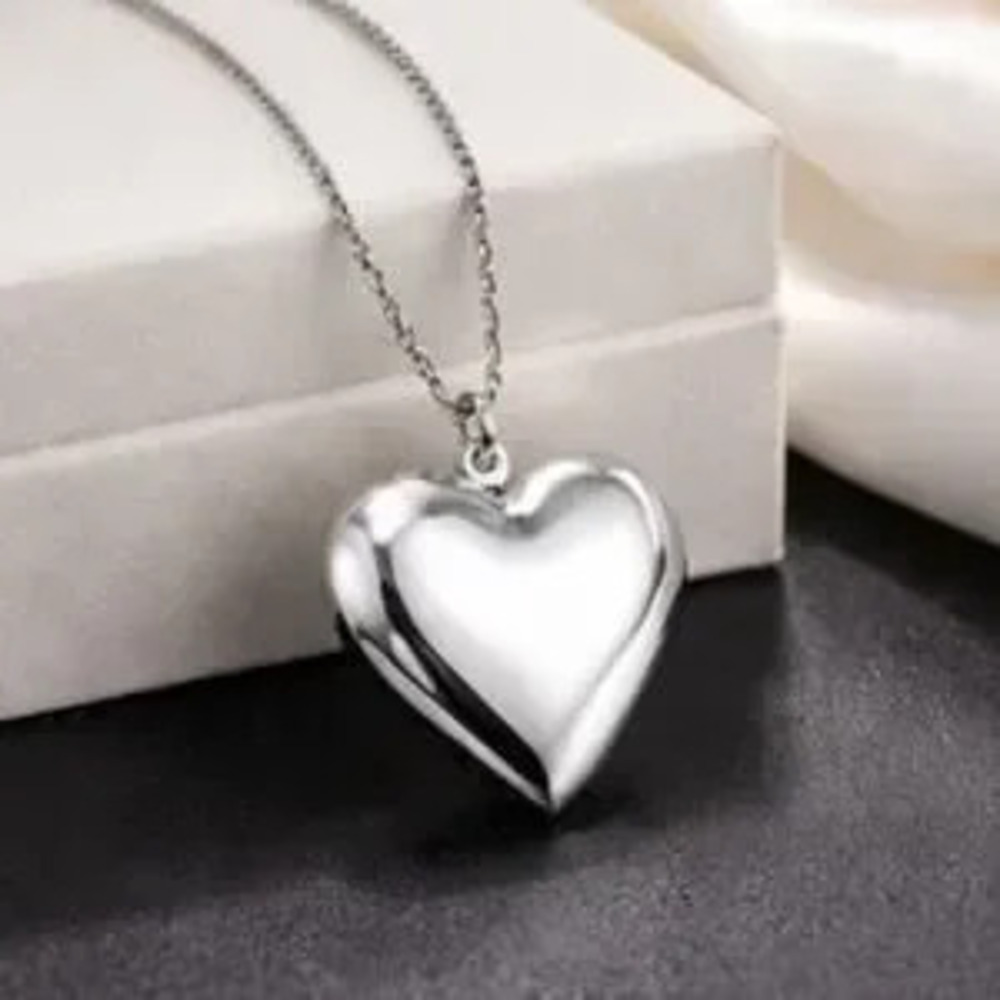 High Polish Heart Pendant Necklace 22 Sterling Silver Chain Valentine's Day Gif